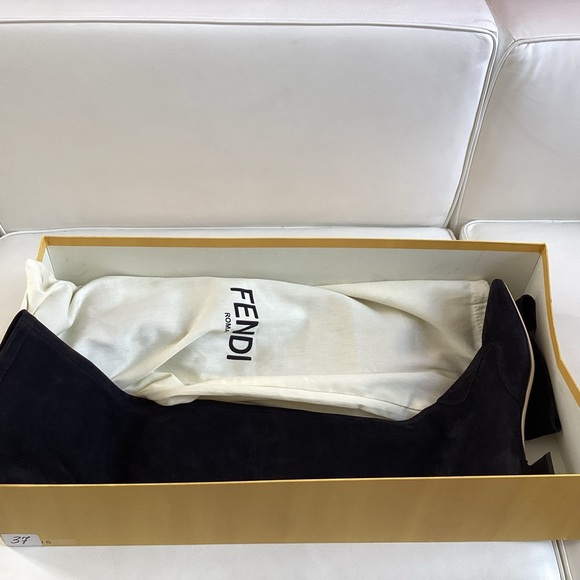 Fendi Black Suede Kitten Heel Over-the-Knee Boots SZ 8.5/38.5 - Picture 3 of 16